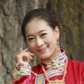 《尼罗河上的惨案》原著封面翻开阿加莎的原著，扑面而来的是黄金时代推理小说特有的优雅与锋利。